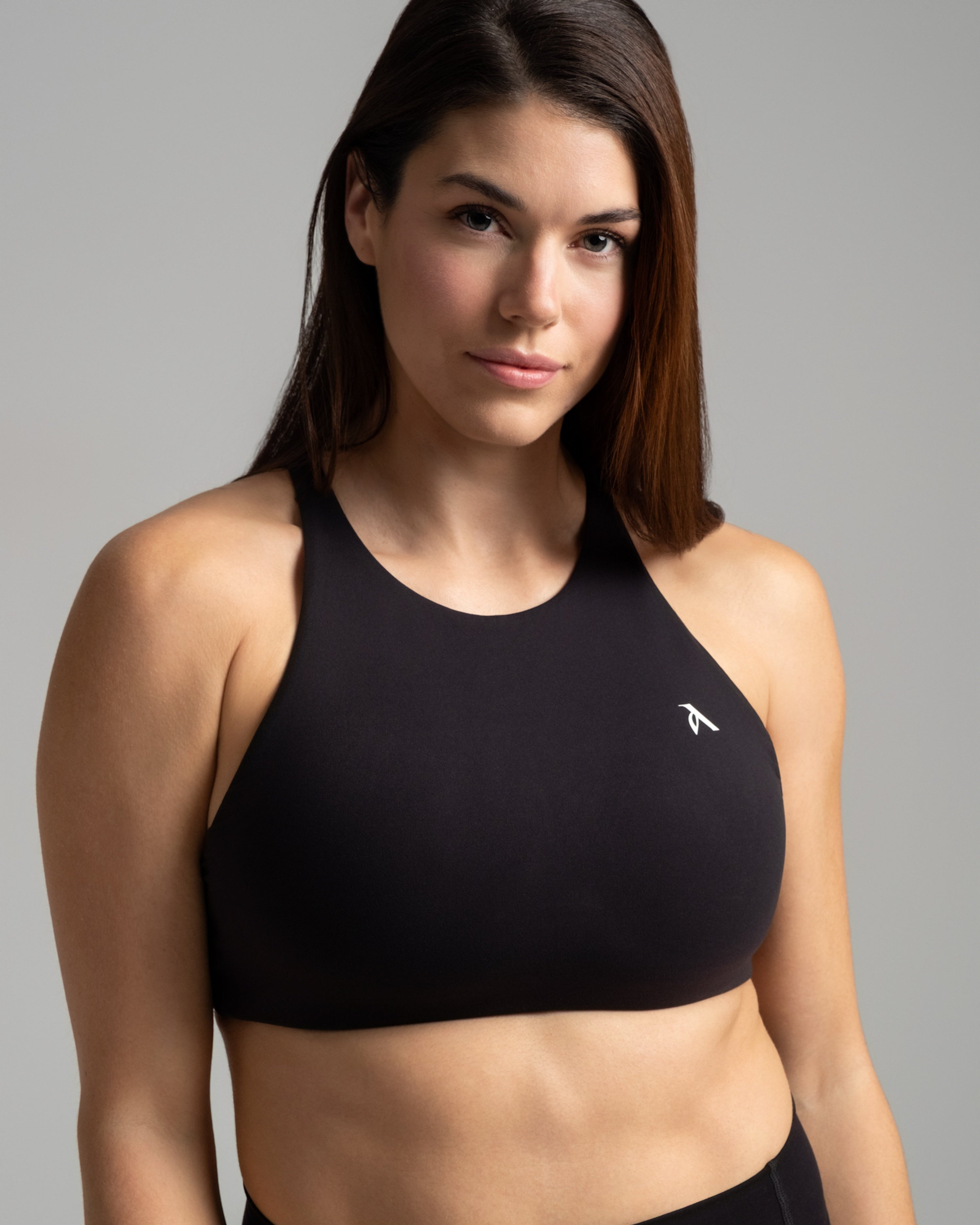 EVERYDAY MOVES HIGH NECK BRA BLACK