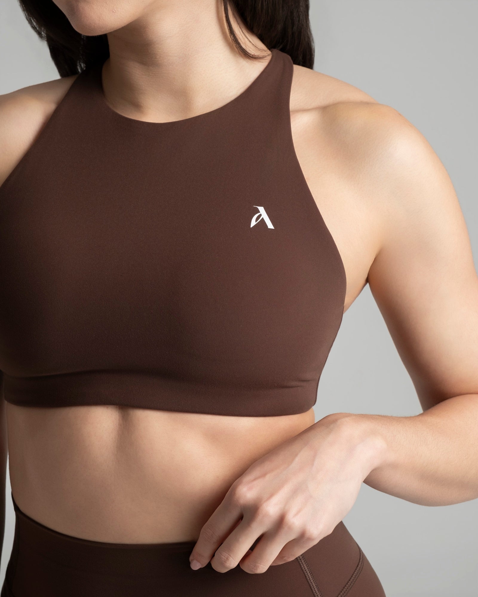 EVERYDAY MOVES HIGH NECK BRA ESPRESSO