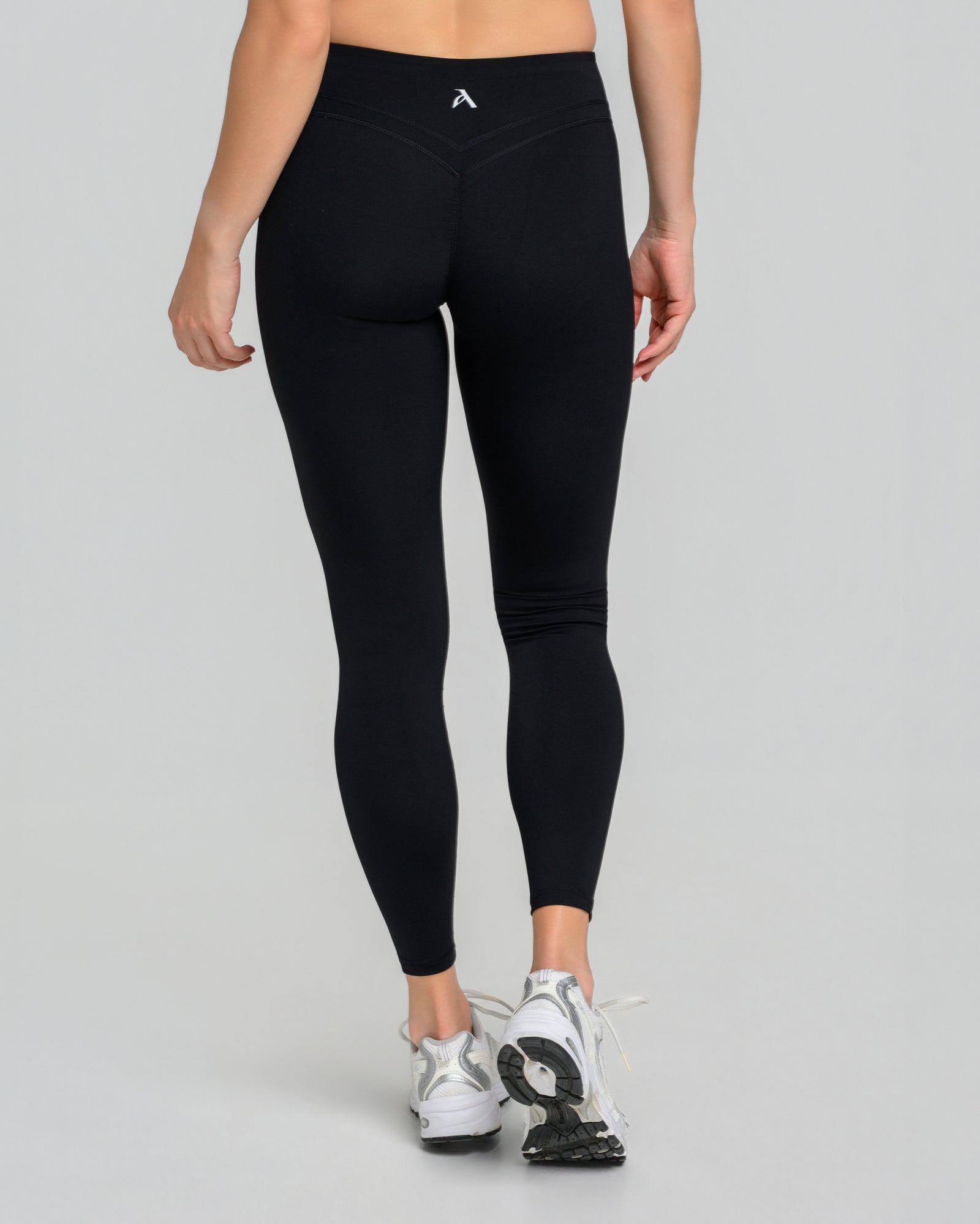 UNSTOPPABLE™ MID WAIST WRAP LEGGINGS BLACK