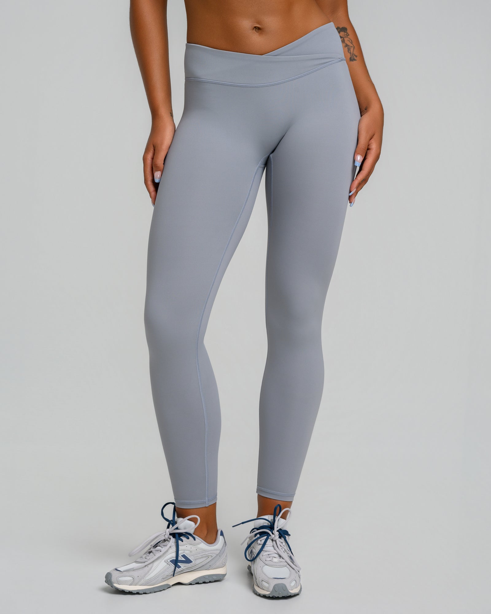 UNSTOPPABLE™ MID WAIST WRAP LEGGINGS ASH GRAY