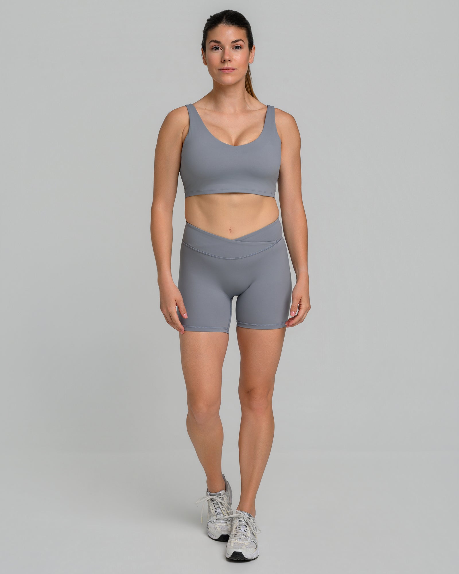 UNSTOPPABLE™ MID WAIST WRAP SHORTS ASH GRAY