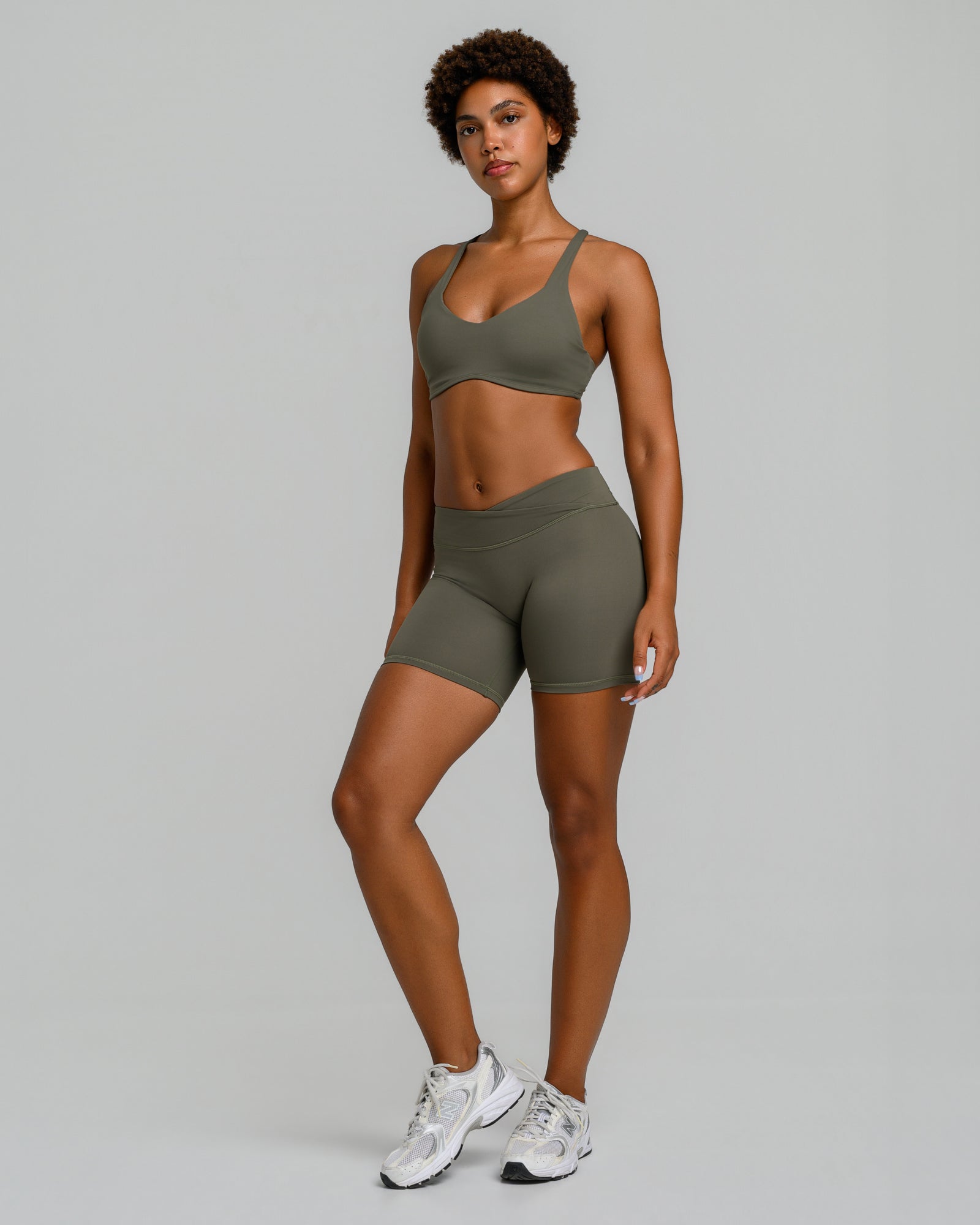 UNSTOPPABLE™ MID WAIST WRAP SHORTS OLIVE GREEN