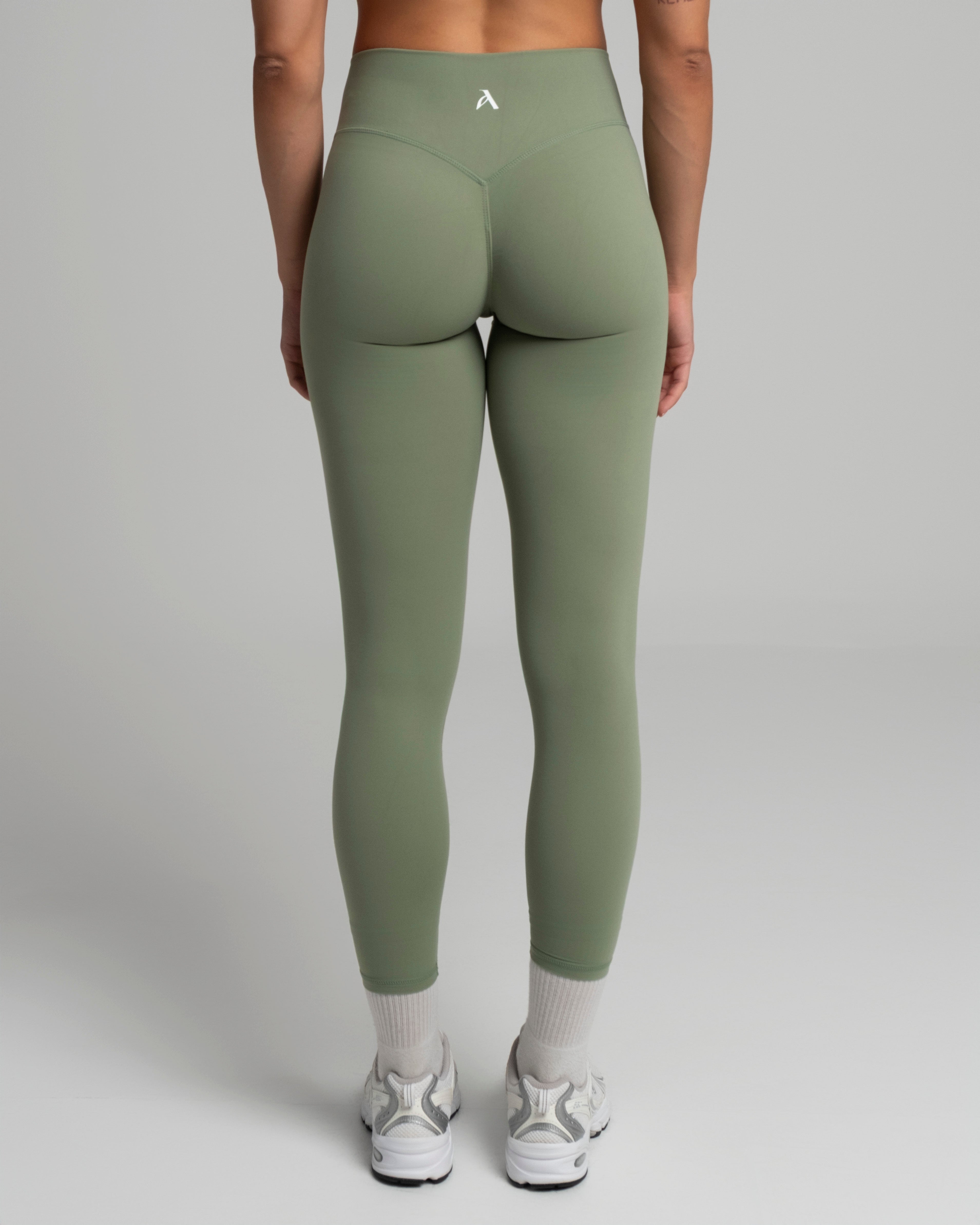 EVERYDAY MOVES LEGGINGS CREAMED MATCHA