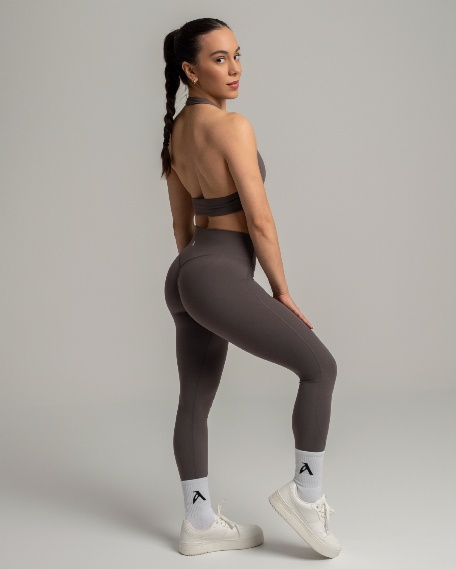 EVERYDAY MOVES LEGGINGS STONE GRAY